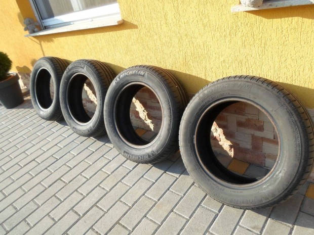Michelin Energy t�pus� haszn�lt 4 db egyben 20 000 Ft