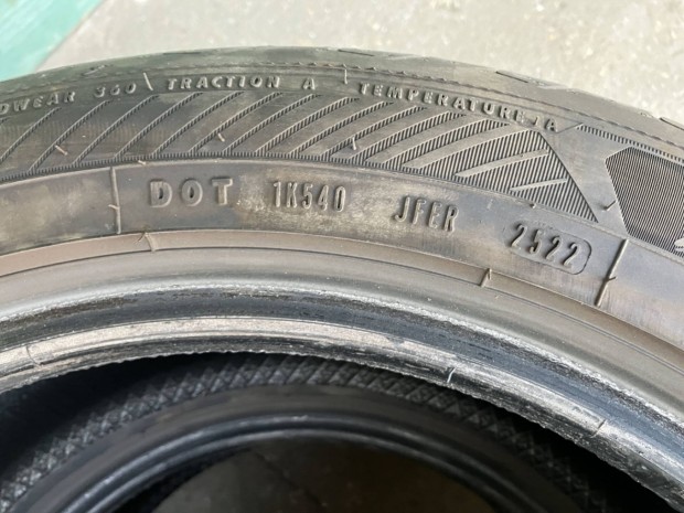 Michelin-Goodyear 225/50R17 nyrigumi szett