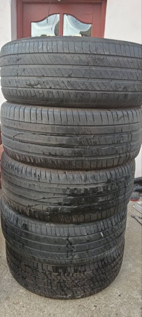 Michelin Gumik 255/45R20