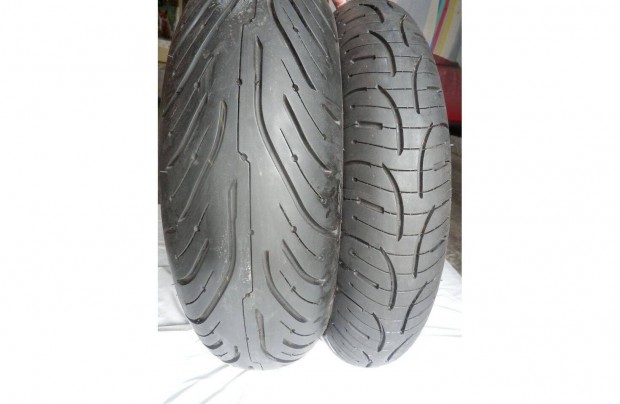 Michelin Pilot Road 4 motorgumi 120/70 és 180/55 ZR17 párban