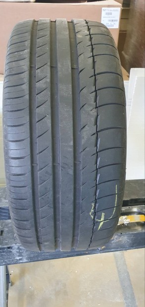 Michelin Pilot Sport 235/40 ZR18