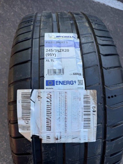 Michelin Pilot Sport 5