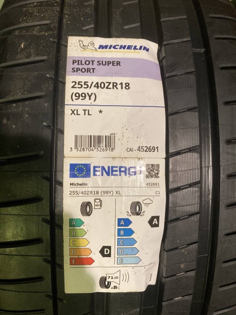 Michelin Pilot Super Sport 255/40 ZR18 99Y