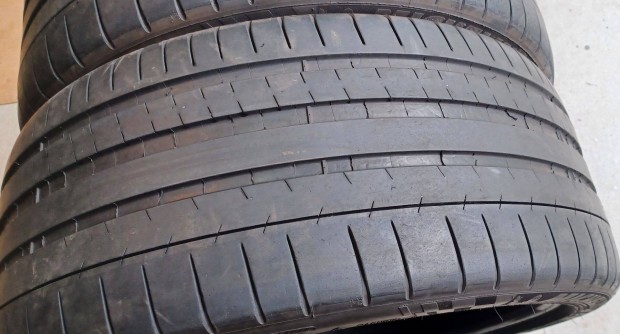 Michelin Pilot Super Sport 275/35 R22 nyári gumik 2db