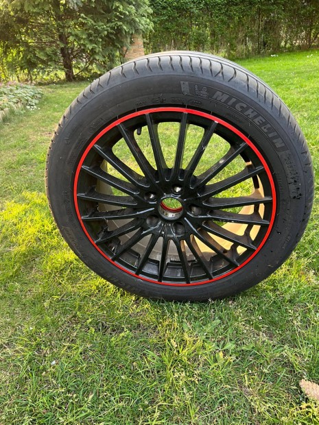 Michelin Primacy4 235/45x17 nyri gumik alu felnivel