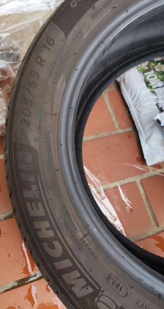 Michelin Primacy 205/55R16 4 db �j �llapot� ny�ri gumi elad�