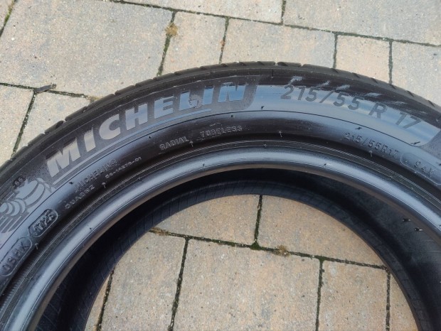 Michelin Primacy 4 215/55 R17 S1 94V nyri gumi