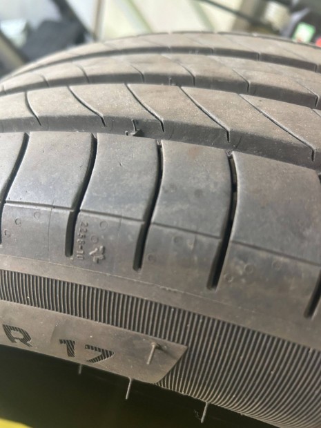 Michelin Primacy 4 215/55 R17 - Használt autógumi