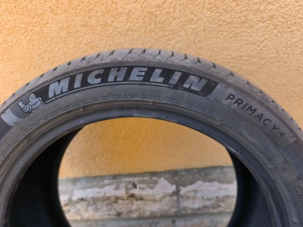 Michelin Primacy 4 225/50 R 18 �jszer� gumigarnit�ra