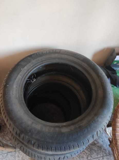 Michelin Primacy 4 nyri gumi 205/60 R16