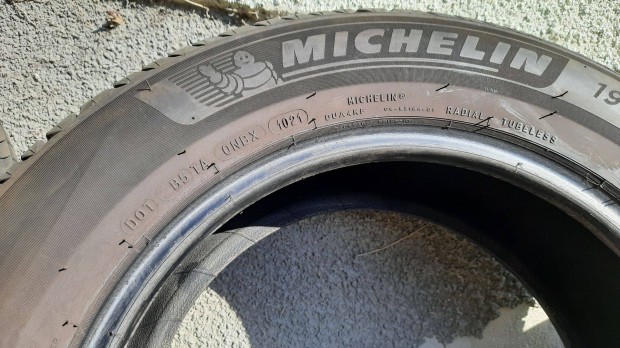 Michelin Primacy 4 nyri szett 195/65 R15 91H