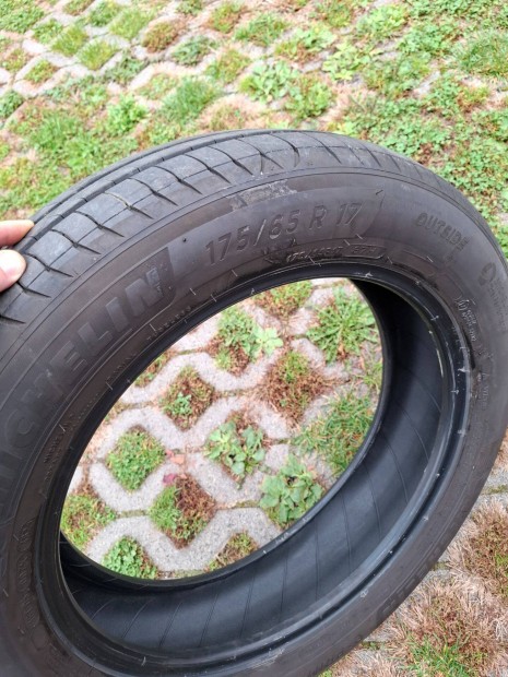 Michelin R17 175/65 nyári gumi