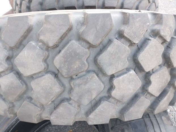 Michelin Xzl 365/85R20