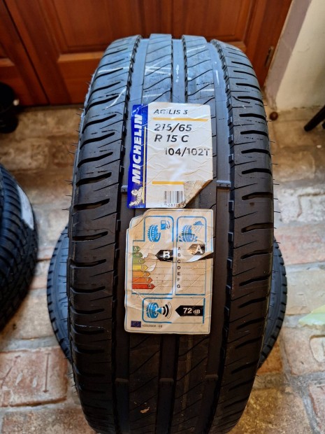 Michelin agilis 3 215/65 r15c kisteher nyári gumi
