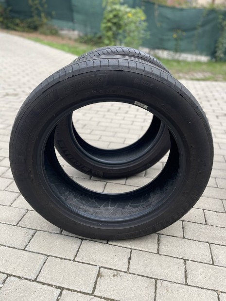 Michelin aut�gumi szett / 4 db 195/60-R18