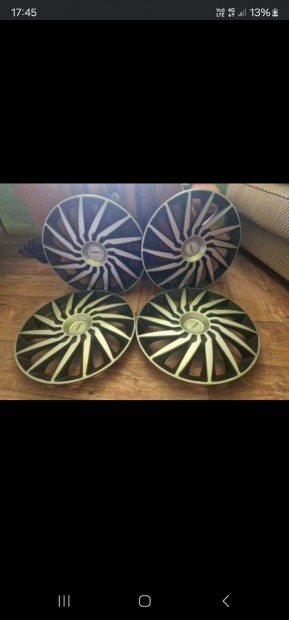 Michelin disztrcsa 15"