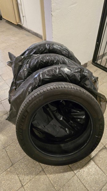 Michelin e.Primacy XL 205/55 R19 97V nyárigumi eladó