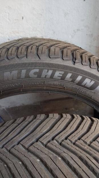 Michelin ngyvszakos gumi. j!