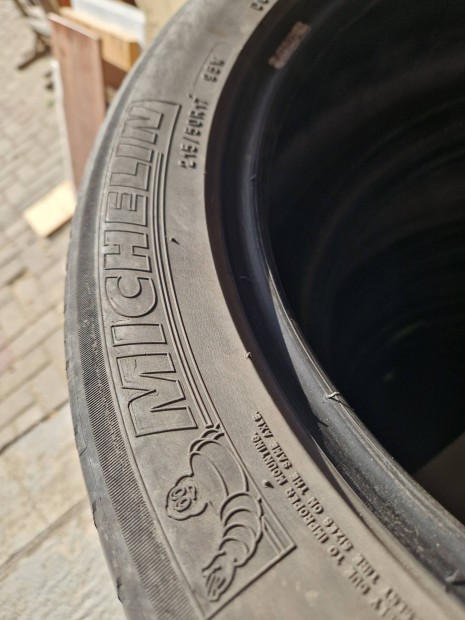 Michelin ny�ri gumi 215/50 r17