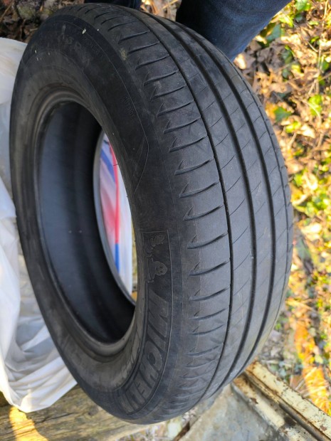 Michelin ny�ri gumiszett 215/65R17