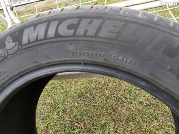 Michelin nyrigumi 215/55/17