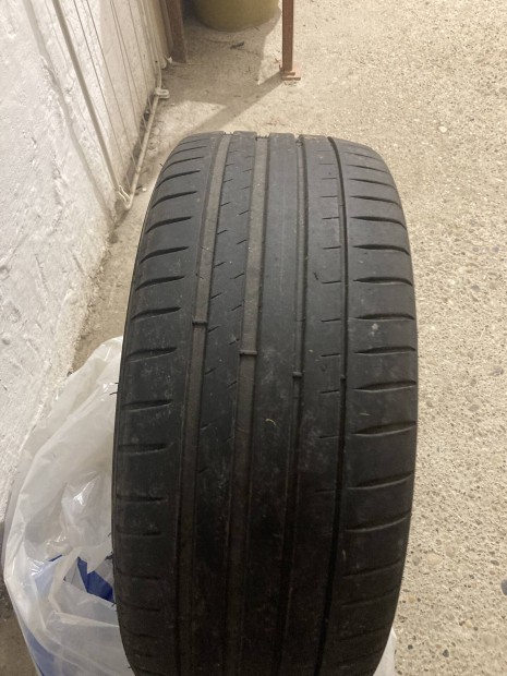 Michelin pilot sport 225/45/17 gumi