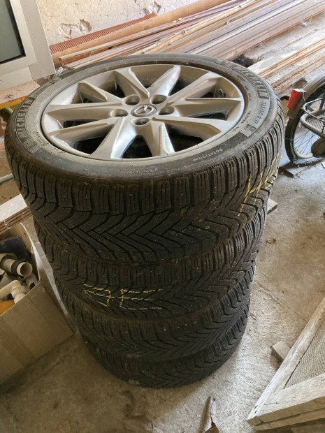 Michelin tli gumi 225/50 R17