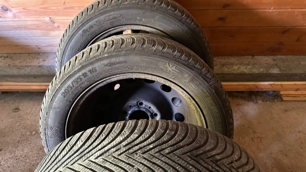 Michelin tli gumi 4db 205/55R16