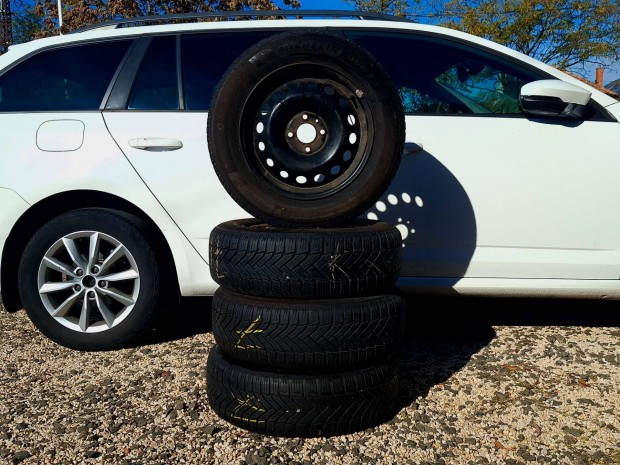 Michelin tli gumi lemezfelnire szerelve 185/65 R15