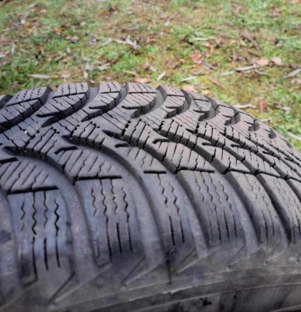 Michelin tli gumi szett felnivel 185/65 R15