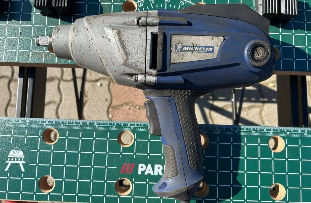 Michelin �tvecsavaroz� hib�s