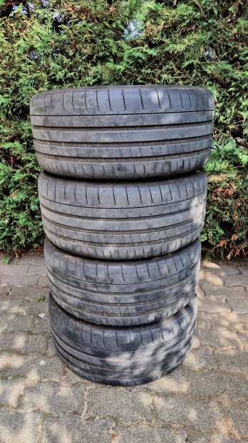Michlein Pilot Supersport 255/35R19 4db elad