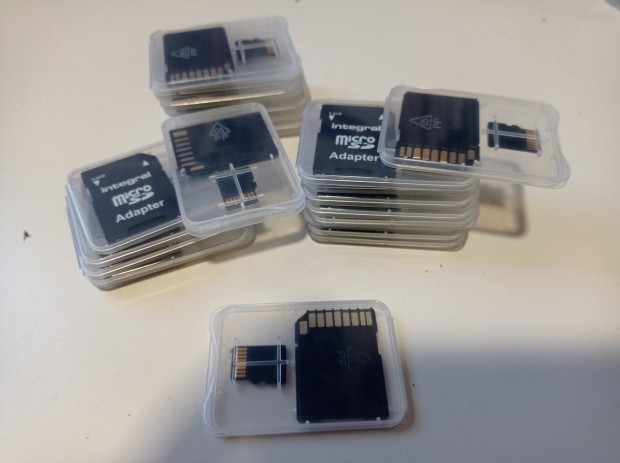 Micro SD kártya + adapter 8gb Új!