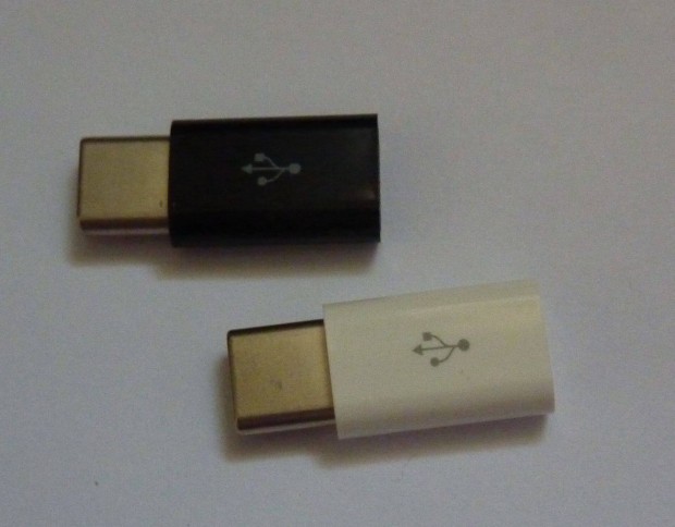 Micro USB - Type C átalakító (adapter) fekete vagy fehér