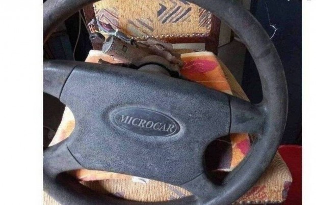 Microcar MC 1-2 mopedaut� korm�ny Elad�