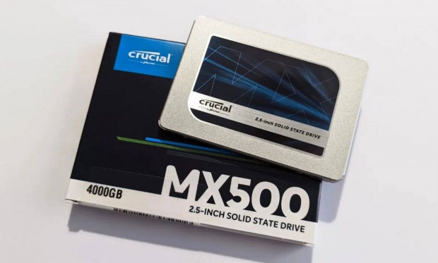 Micron Crucial MX500 4TB 2.5" SSD / j, bontatlan, garancia /