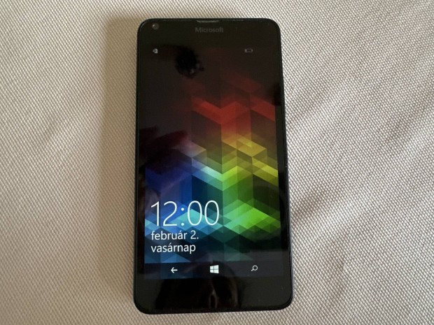 Microsoft Lumia 640 mobiltelefon