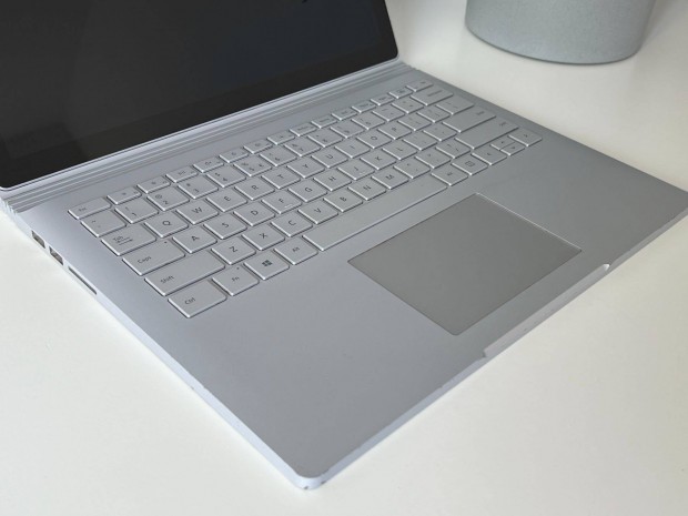 Microsoft Surface Book 2 | Gtx1050 | i7-8650u | 16/512gb - Win10