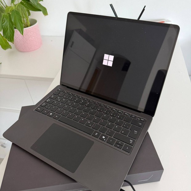 Microsoft Surface Laptop 7 13,8" 2340x1560,Snapdragonx Elite,32GB,1TB