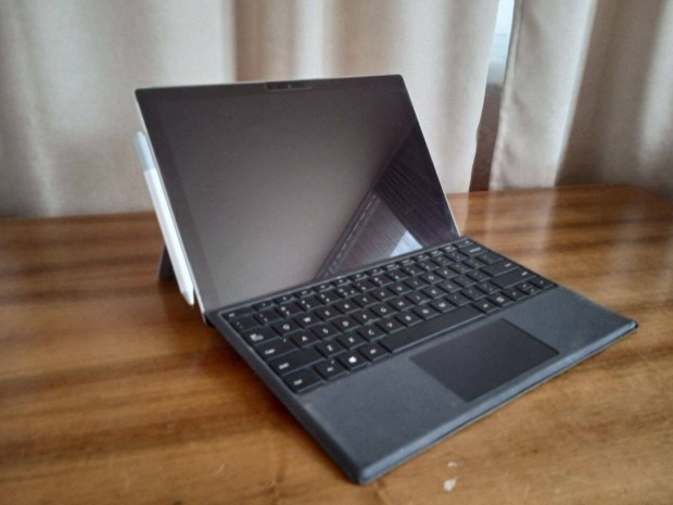 Microsoft Surface Pro 7