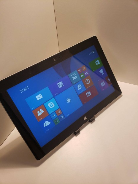 Microsoft Surface RT windows tablet elad