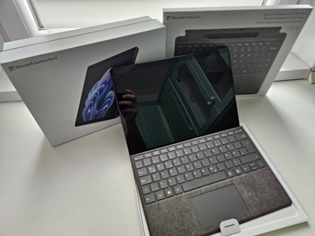 Microsoft Surface pro 9 intel i5 laptop tablet hibrid
