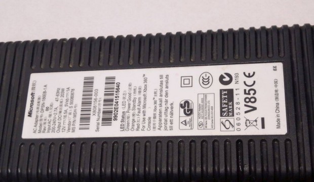 Microsoft Xbox 360 adapter 12V 16,5A 203W Dpsn-186EB-1A, használt