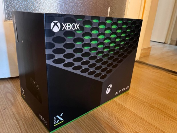 Microsoft Xbox Series X 1TB jtkkonzol + 3 havi Game Pass Ultimate