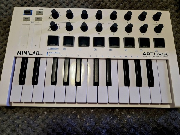 Midi vezrl