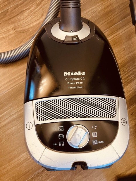 Miele C2 porszv vsrls eltt telefonon egyeztessnk 