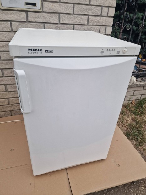 Miele F 7131 S 126 literes 4 fiókos fagyasztó fagyasztószekrény