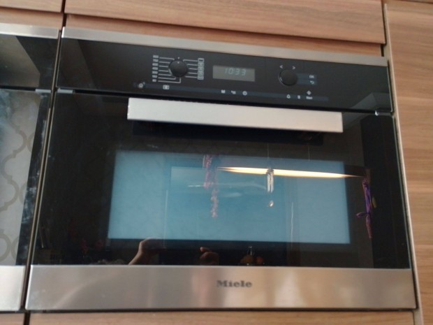 Miele M6262 grillezs mikrohullm st