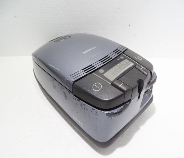 Miele Titanium S736 háztartási porszívó