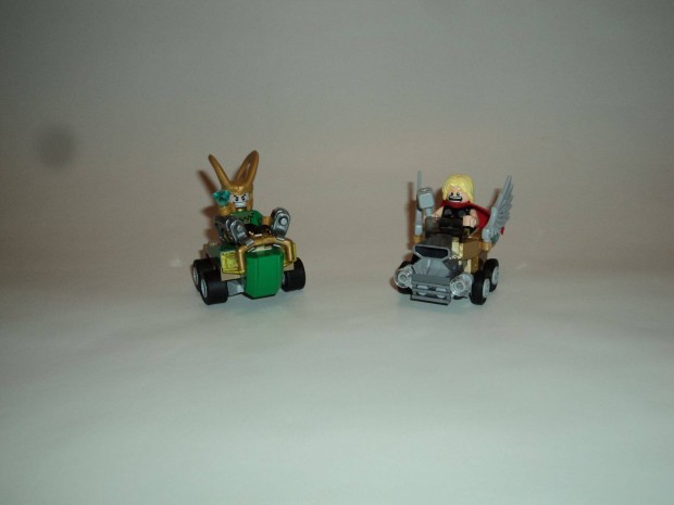 Mighty Micros LEGO 76091 Mini Thor s Loki sszecsapsa